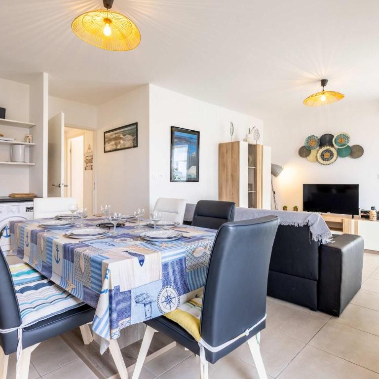 Appartement avec terrasse à 450m de la plage - Appartement - 17