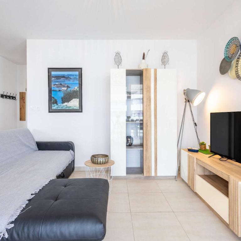 Appartement avec terrasse à 450m de la plage - Appartement - 26