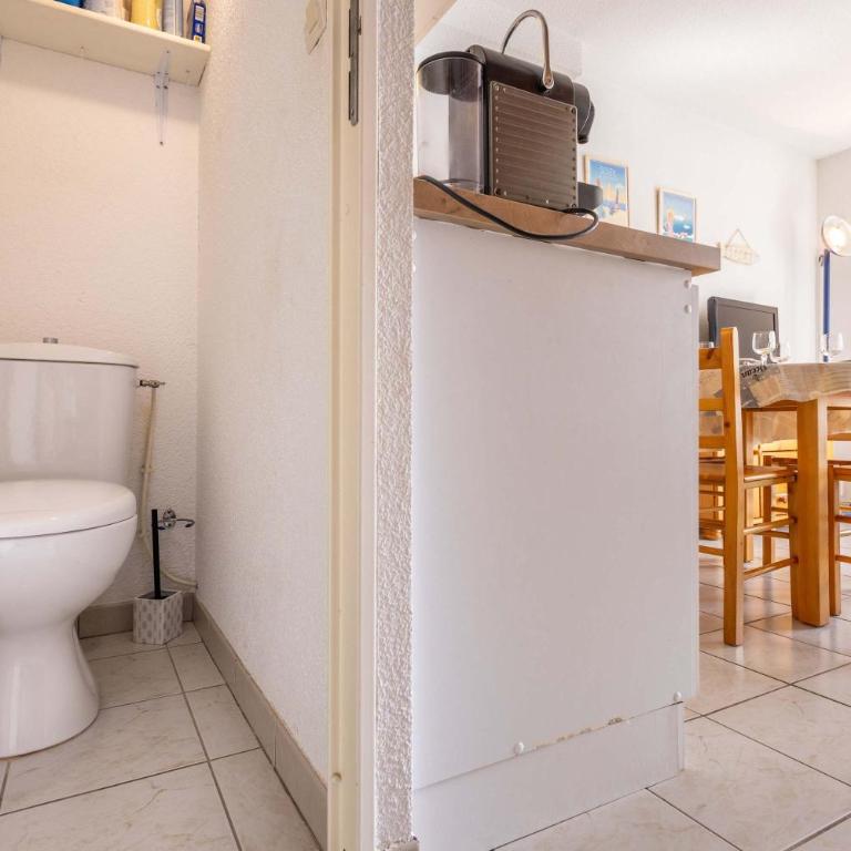 Joli pavillon pour 6 personnes a 50m de la plage - Vacation Home - 3