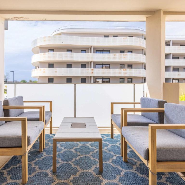Appartement spacieux et lumineux dans une résidence à 650m de la mer - Appartement - 1