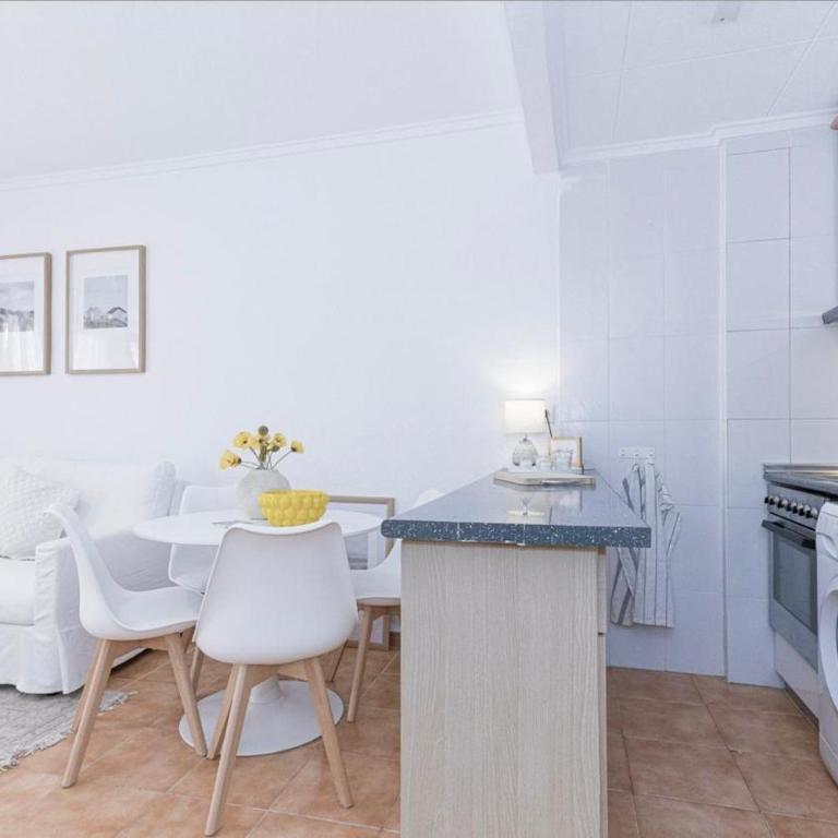1-Bedroom Apartment for Rent in Torrevieja en los Frutales - Apartamento de 1 dormitorio - 5