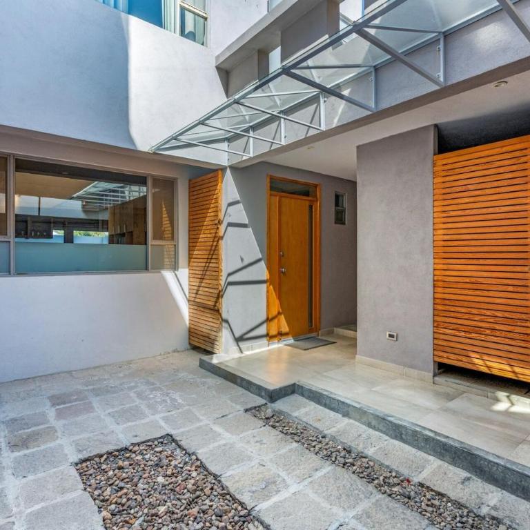 Casa Bamboo | Quiet Luxury near centro - Vacation Home - 2