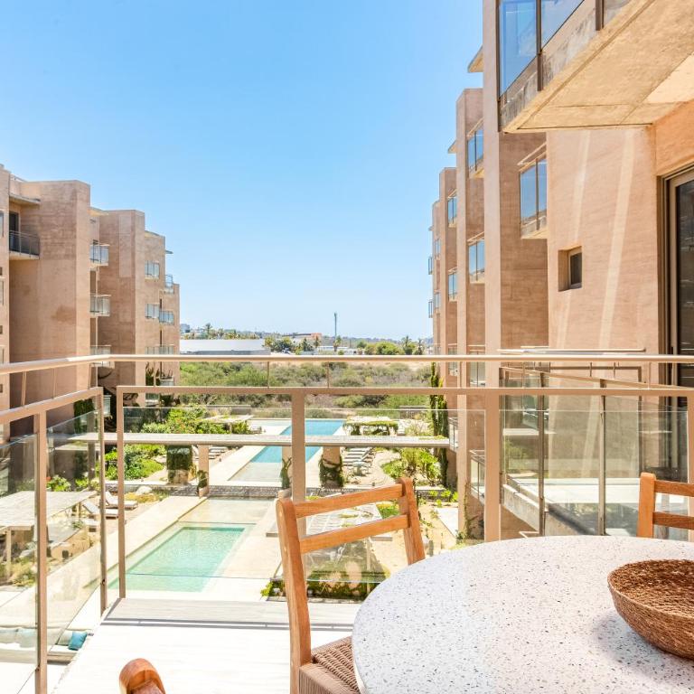 Las Arenas de Cabo - Apartamento de 2 dormitorios con balcón y terraza - 1
