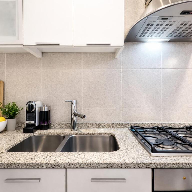 Diseño moderno! Garage incluido - Subte B y Tren - Apartamento Estudio - 12