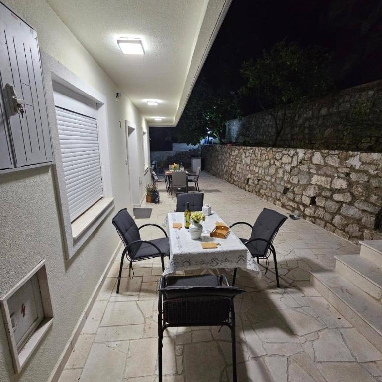 Apartmani Sunce 2 - One-Bedroom Apartment - 11