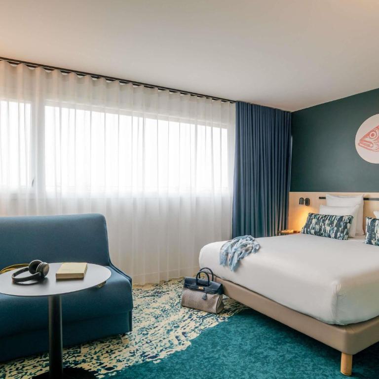 ibis Styles Bordeaux Lac Bruges - Chambre Comfort - Lit Double Double et Canapé Simple - Vue sur Lac - 2
