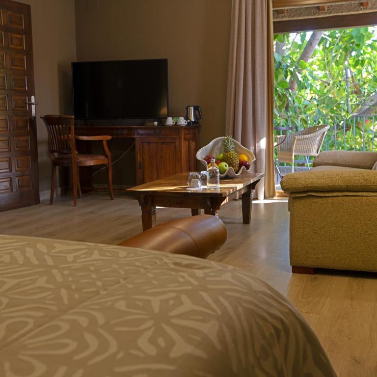 SWISS MORAIRA HOTEL - Adults only - Junior Suite with Terrace - 10
