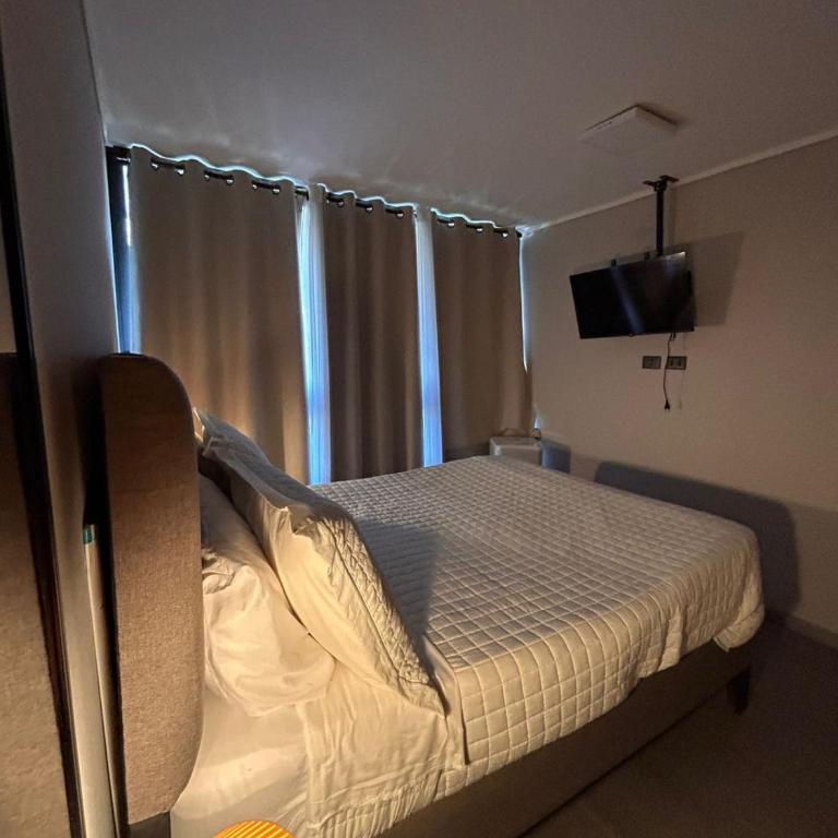DEPARTAMENTO MODERNO y COMODO CERCA A MOVISTAR ARENA Y FANTASILANDIA - One-Bedroom Apartment - 3