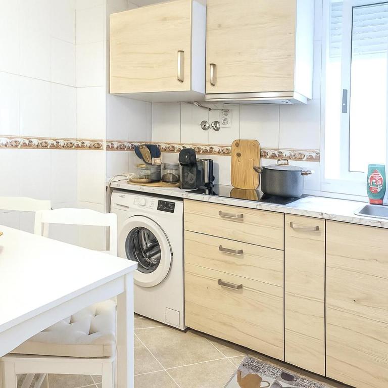 Aparthotel Casa Antonie - Two-Bedroom Apartment - 15