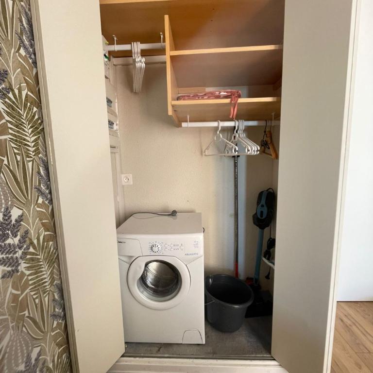 Studio - Bellevue agréable toutes saison 4 couchages - climatisation - parking privé - piscine sur mer - vue magnifique et rare - situation optimum - les argonautes - Ile des pêcheurs - Cap d'Agde - One-Bedroom Apartment - 23