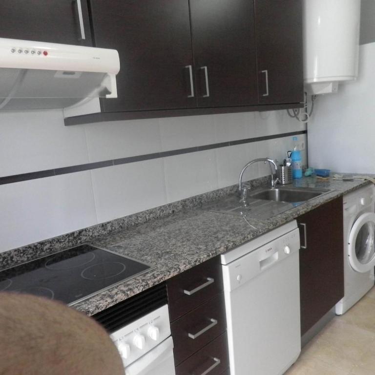 Precioso apartamento en la playa de Gandía ideal para familias - Apartamento - 7