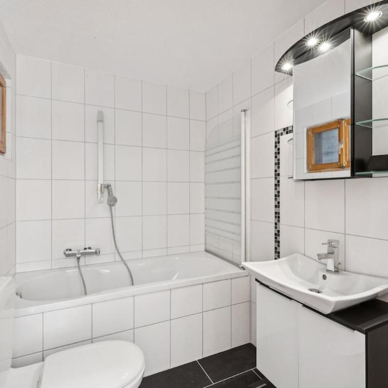 Alpine Family Duplex with amazing terrace - Appartement 2 Chambres avec Balcon et Terrasse - 8