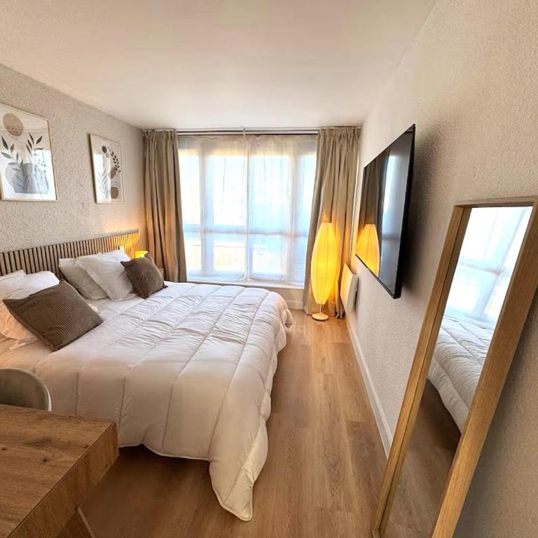 King Size 180x200 - Air Conditioning - Modern - Apartamento de 1 dormitorio - 3