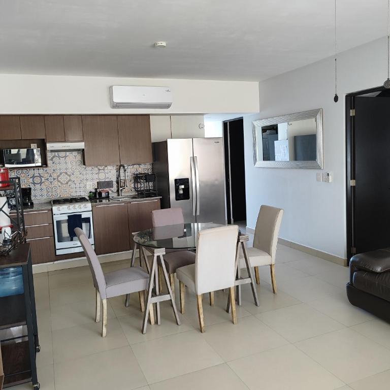 Departamento en renta vacacional nuevo Vallarta puerta del valle Valle dorado - Apartamento de 2 dormitorios - 4