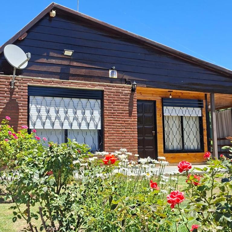La Casa de Las Flores Potrero de los Funes - Casa - 1