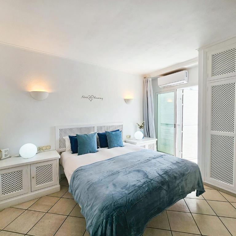 Puerto Banus 2linea playa,piscina y parking - Apartamento de 1 dormitorio - 9