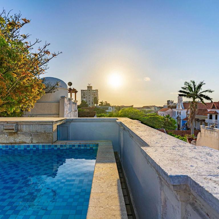 Dream Villa with Pool & Jacuzzi in Ciudad Amurallada - Apartment - 6