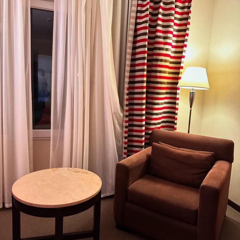 Hotel G Suites&Spa - Suite Deluxe con cama extragrande - 12