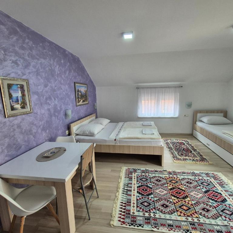 Apartments City Paradise - Apartment with Terrace - 10