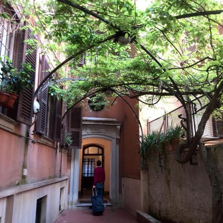 Elegant Apartment Rome Colosseum - Appartamento con 1 Camera da Letto - 7