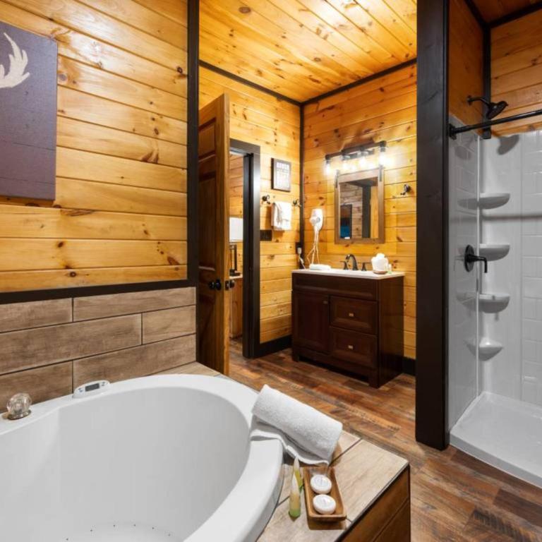 Amazing Holiday Chalet Robejj - Ferienhaus - 19