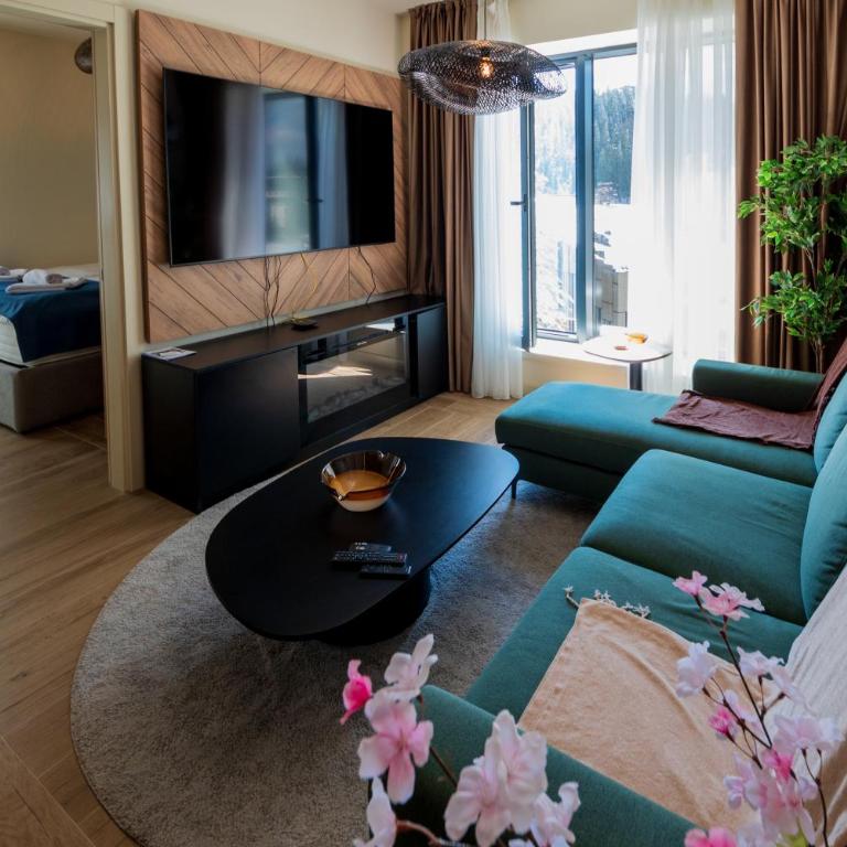 SkyHill Jahorina Poljice Gondola - Two-Bedroom Apartment with Mountain View - 1