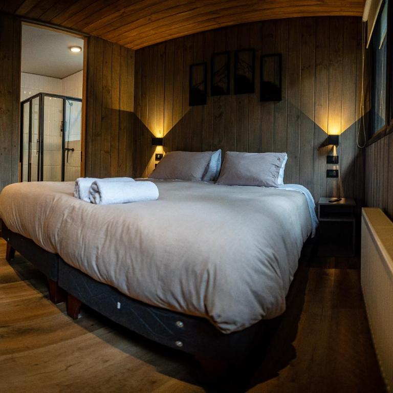 Roble Viejo Lodge - Double Room with Private Bathroom - 16