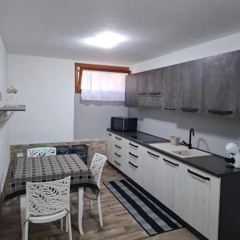 Taverna Casa vacanze Perla - Appartamento con 1 Camera da Letto - 5