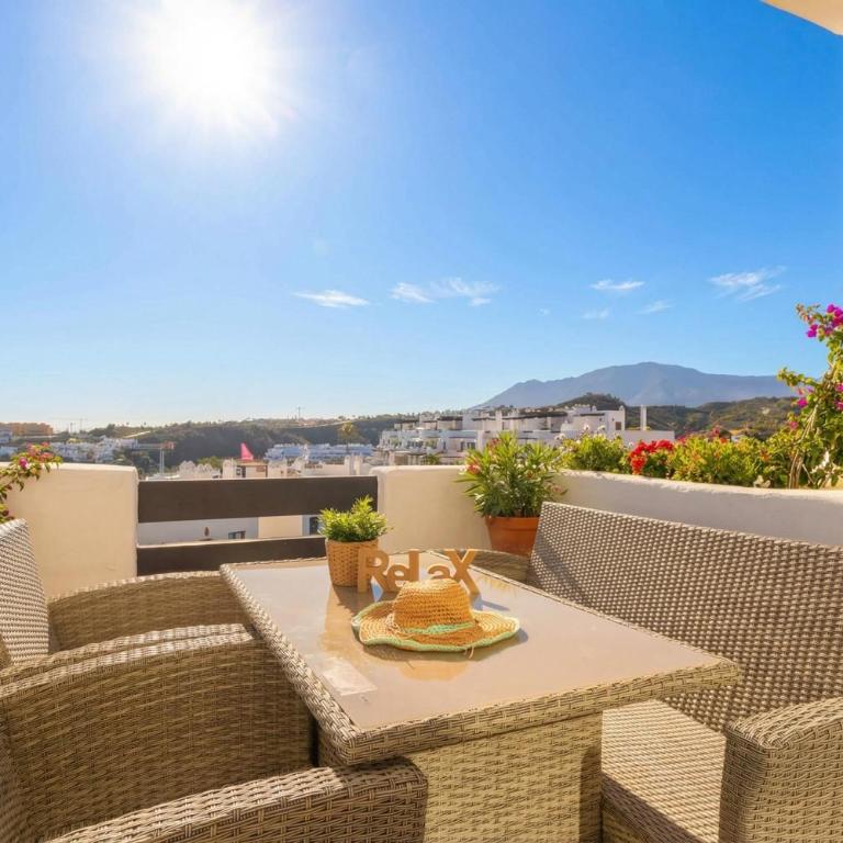 Sunset Sunshine Pool and Golf - Happy Rentals - Apartamento Ático - 19