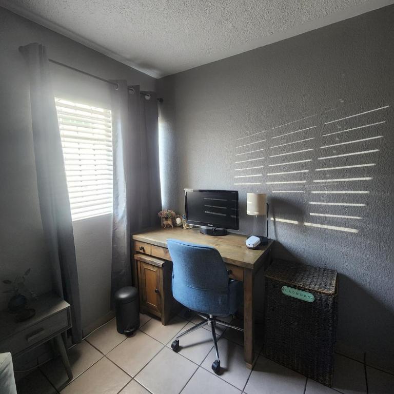 Burgos Home Near Embassy, USA Crossing and Aeropuerto - Apartamento de 2 dormitorios - 31