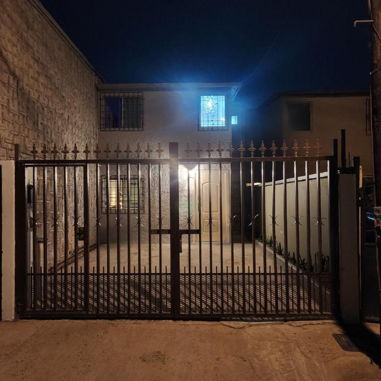 Burgos Home Near Embassy, USA Crossing and Aeropuerto - Apartamento de 2 dormitorios - 34