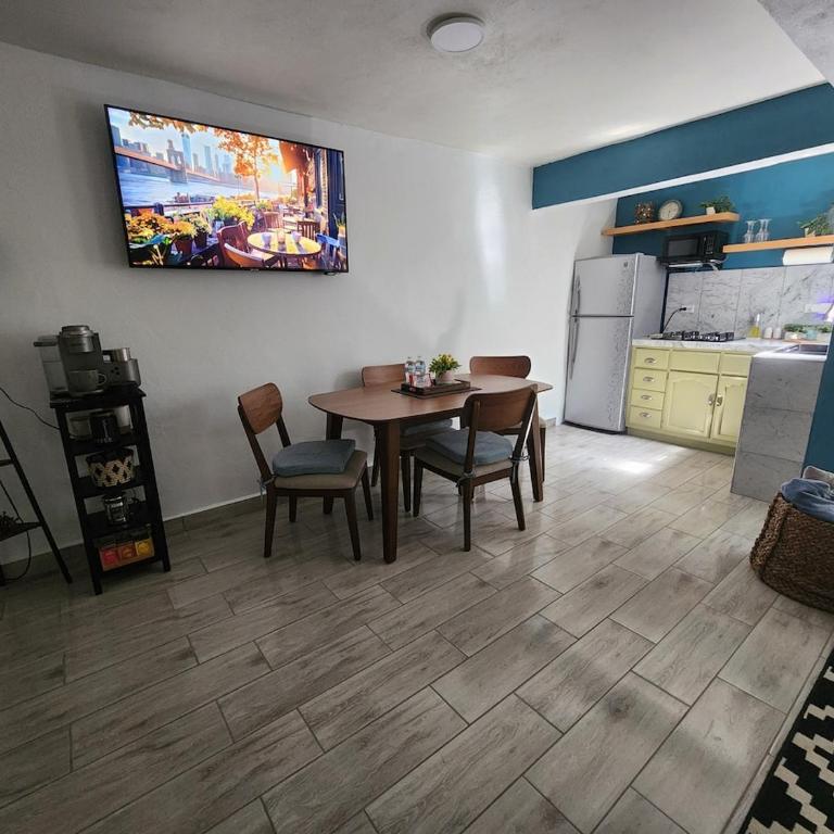 Burgos Home Near Embassy, USA Crossing and Aeropuerto - Apartamento de 2 dormitorios - 61