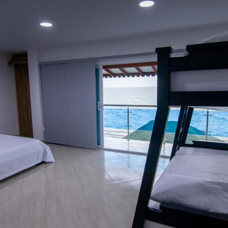 Cabañas Puerto Coral - Family Room with Balcony - 2