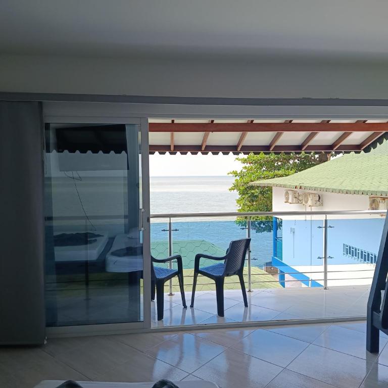 Cabañas Puerto Coral - Family Room with Balcony - 6