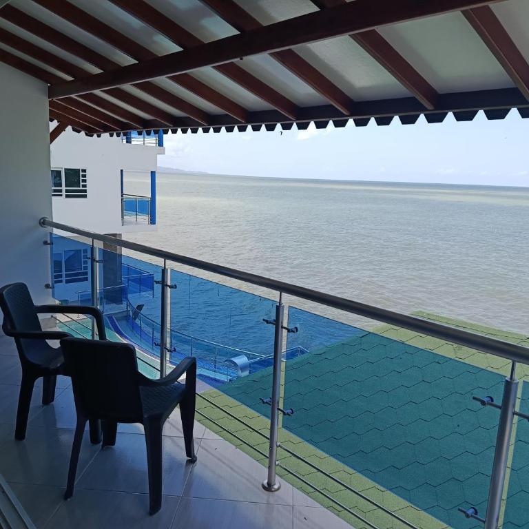 Cabañas Puerto Coral - Family Room with Balcony - 3