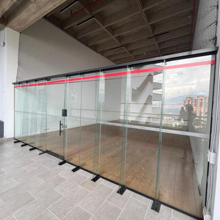 Luxury apartment in Palmas overlooking Medellín - Apartamento de 3 dormitorios con balcón - 34