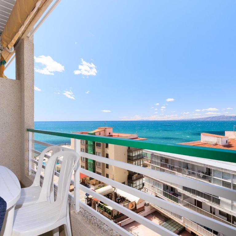 Paradis 1 New Planet Costa Dorada - Apartamento con terraza - 3