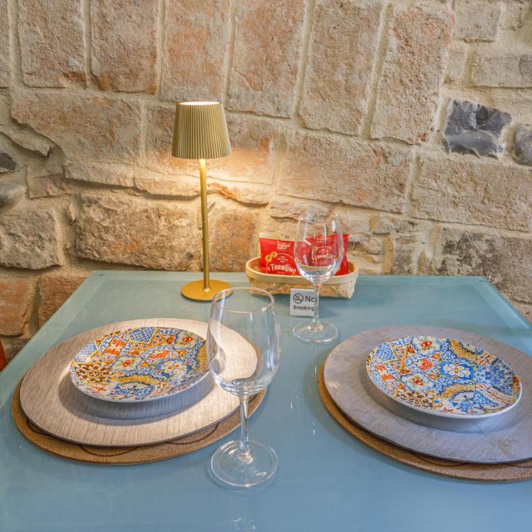 PARMA EXPRESS Anima Antica I 24h covered Parking Free I - One-Bedroom Apartment - 19