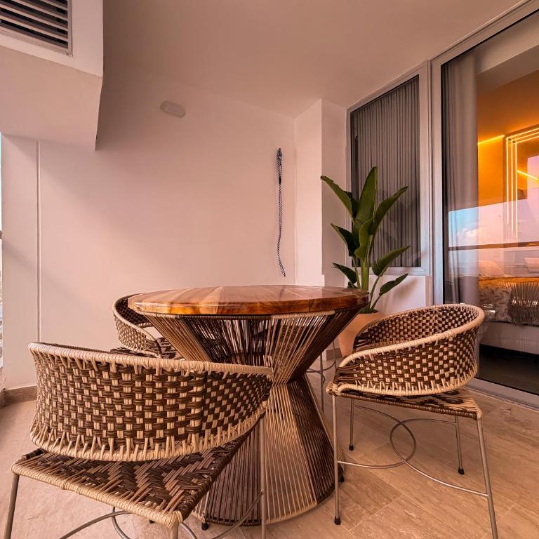 Luxury Apart Suite Cartagena BeachPoolAirport - Apartment with Balcony - 23