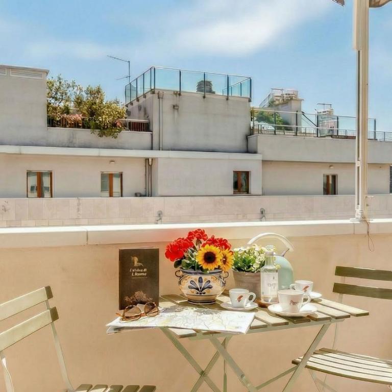 Florence Opera House Area - Private Parking! - Balcony - 2 Bedrooms 2 Bathrooms - Appartamento con 2 Camere da Letto - 6