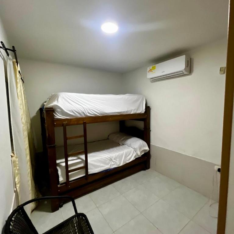 Apto Amoblado Autónomo en Gaira - Apartamento de 2 dormitorios - 8