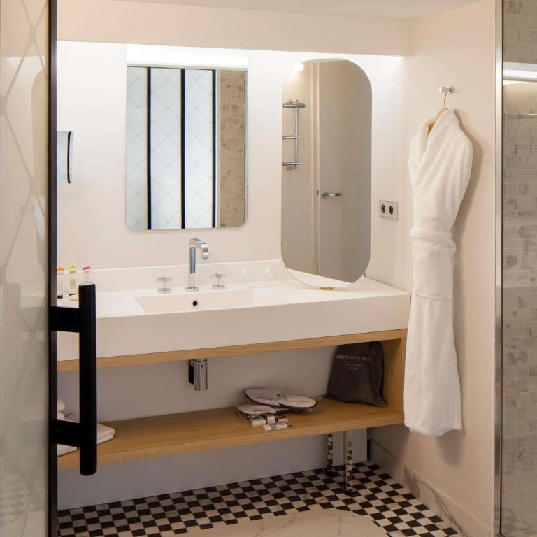 Mercure Nantes Centre Gare - Suite Familiale avec Canapé-Lit - 10