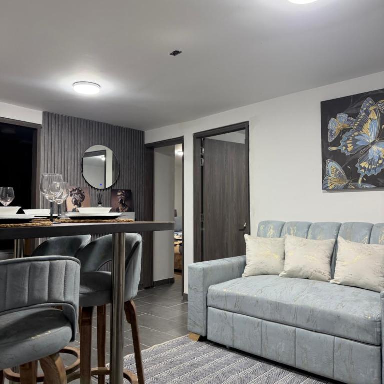 Apartamento lujoso cerca al aeropuerto - Two-Bedroom Apartment - 6