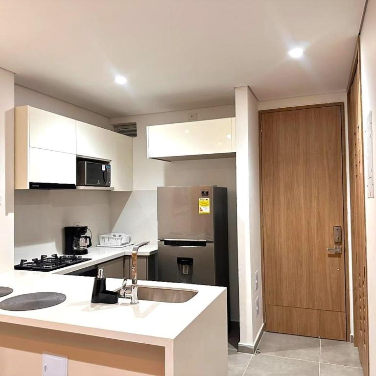 Salguero Sunset Apartments – Near the Sea by SOHO - Two-Bedroom Apartment with City View - 14