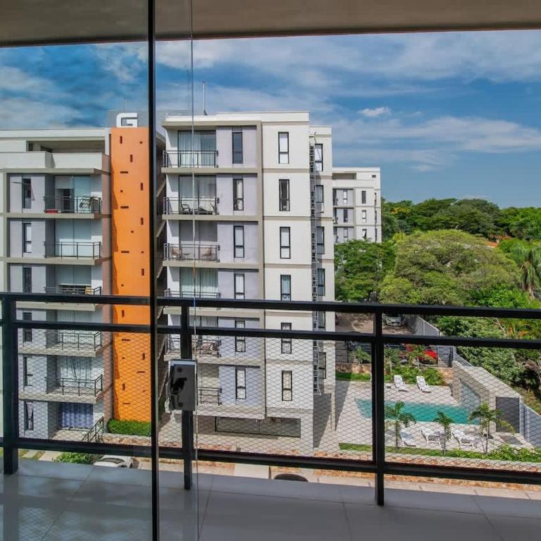 Panoramic City Escape 3-BRSerenity - Apartment - 29