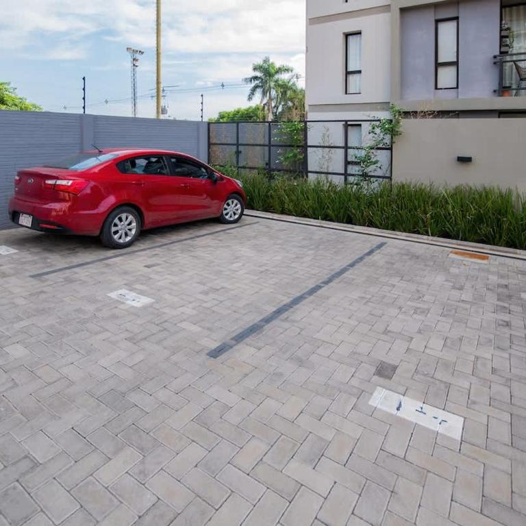Panoramic City Escape 3-BRSerenity - Apartment - 30