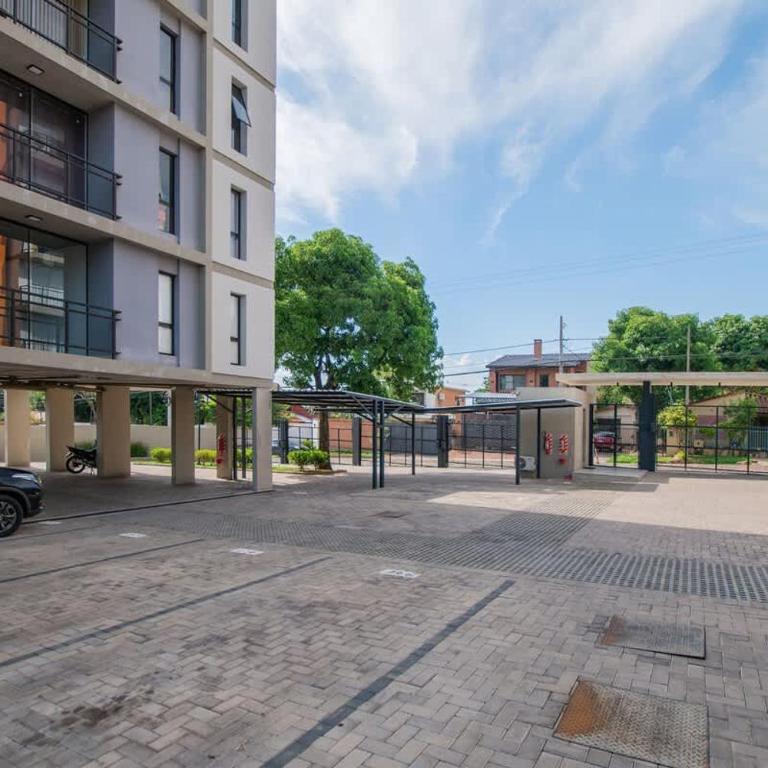 Panoramic City Escape 3-BRSerenity - Apartment - 31
