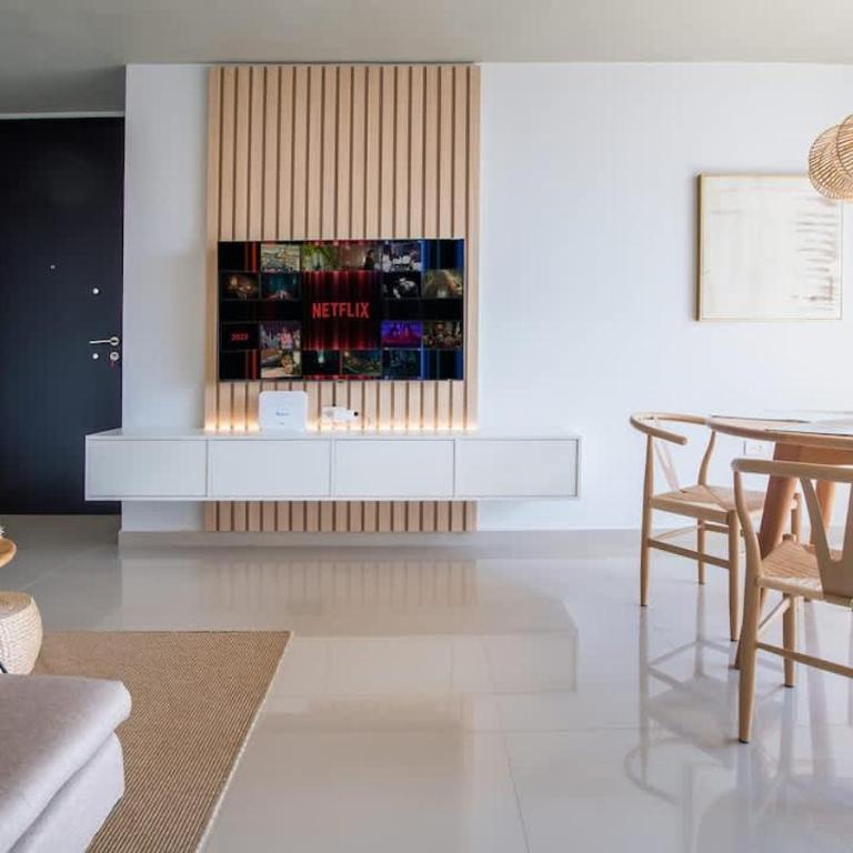 Modern and Cozy 2 BR Apt with Pool Free Parking - Apartment - 14