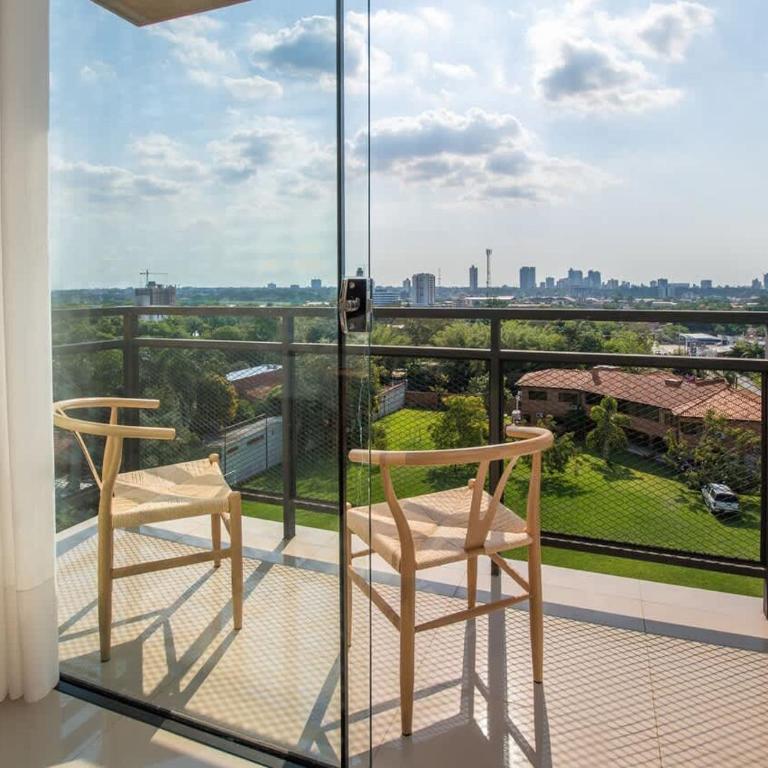 Modern and Cozy 2 BR Apt with Pool Free Parking - Apartment - 20