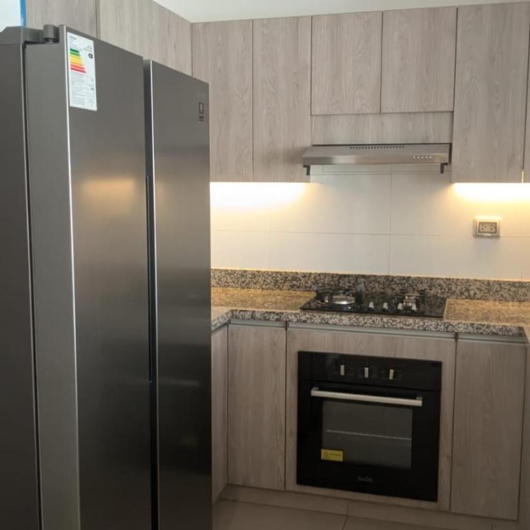 Nice View Apartment Miraflores - Three-Bedroom Apartment - 2